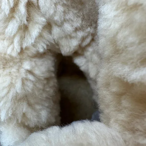 UGG 5515 Tall Winter Boots Womens 6 Lined Monogram Logo Zip Tan Beige - Picture 7 of 12